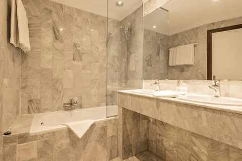 Hotel Ambassador Monaco in Monaco — foto 30