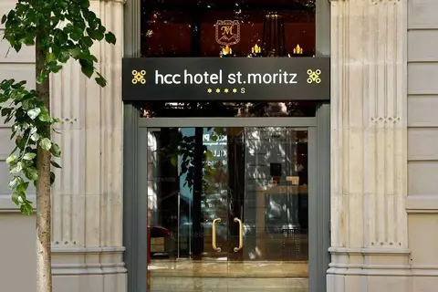 hcc st. moritz in Barcelona — foto 10