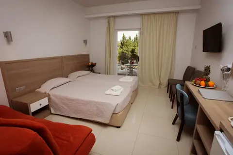 Bellini Hotel in Ayia Napa — foto 28