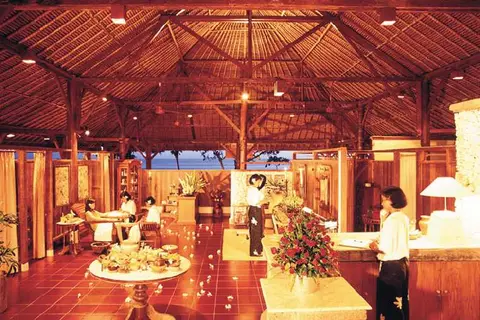 The Seminyak Beach Resort & Spa in Kuta — foto 7