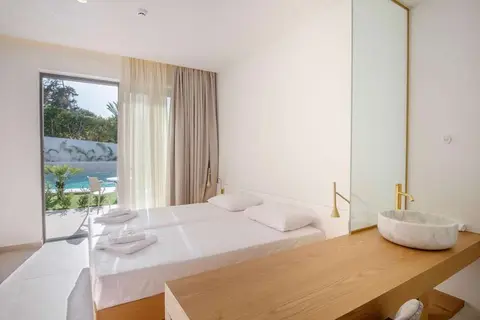Phos Hotel in Agia Marina, foto 10