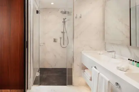 Four Points by Sheraton Istanbul Kagithane in Kâğıthane — foto 11