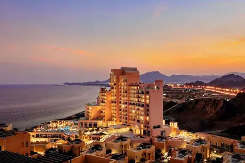 Fairmont Fujairah Beach Resort in ضدنا — foto 25