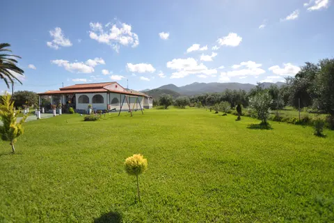 Liberty's Studios in Αχαράβη — foto 13