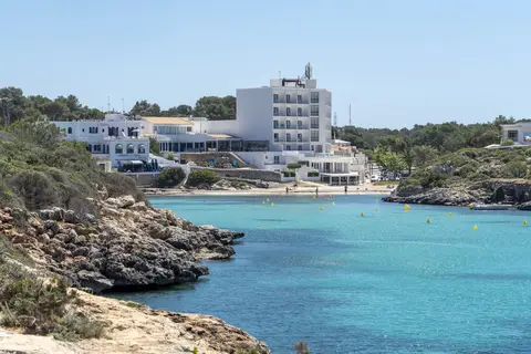 Playa Santandria in Ciutadella — foto 23