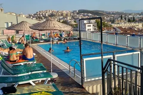 Surtel in Kusadasi — foto 13