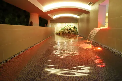 Hotel Colombo in Berat — foto 18