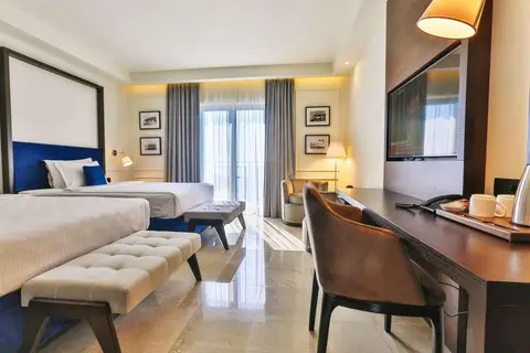 Hotel California by Aycon in Sveti Stefan — foto 3