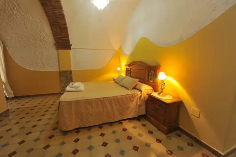 Cuevas La Granja in Benalúa — foto 9