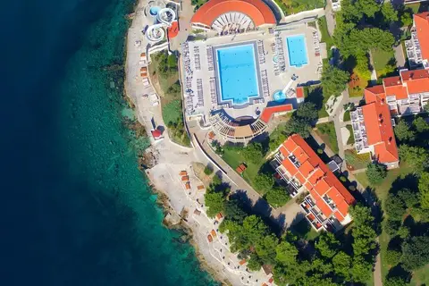 Resort Park Plaza Verudela in Pula