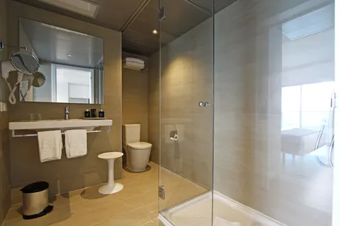 BG Tonga Tower Design Hotel & Suites foto 14