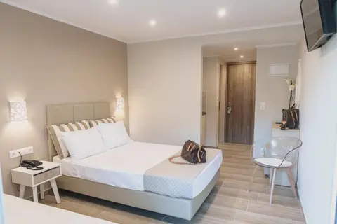 Ammos Beach Seaside Luxury Suites in Κατερίνη — foto 10