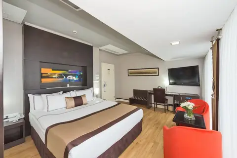 Beyaz Saray in Fatih — foto 8