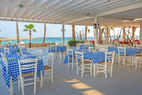 The Dome Beach Hotel & Resort in Ayia Napa — foto 27
