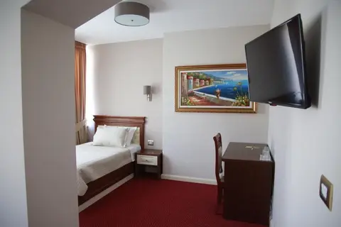 Rozafa Hotel in Shkodra — foto 2