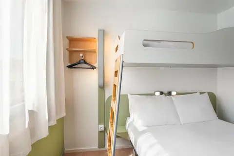 B&B HOTEL Zaragoza Plaza Mozart in Zaragoza, foto 12