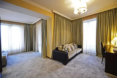 Astoria Tbilisi Hotel in Tbilisi — foto 8