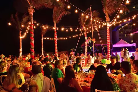 NYX Cancun in Cancún — foto 20
