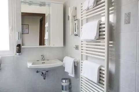 Hotel Eden Toscolano Maderno in Toscolano Maderno — foto 5