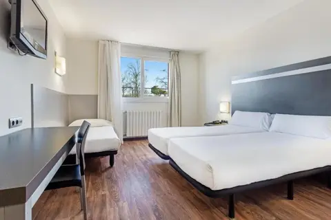 B&B Hotel Oviedo in Oviedo — foto 7