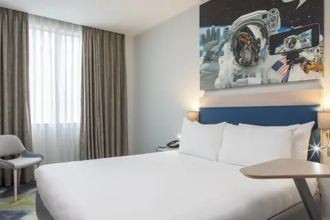ibis Styles London Heathrow Airport in Londen — foto 25