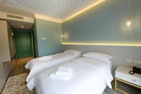 Cocja Boutique Hotel in Shkodra — foto 17