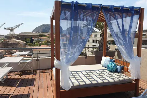 Hotel Vieux Port in La Ciotat — foto 8