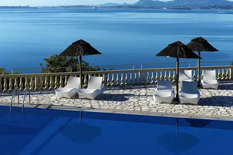Pantokrator Hotel in Μπαρμπάτι — foto 9