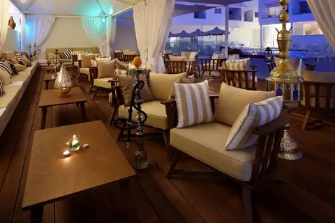 MelpoAntia Luxury Apartments & Suites in Ayia Napa — foto 24