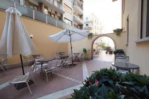 Osimar in Rome — foto 4