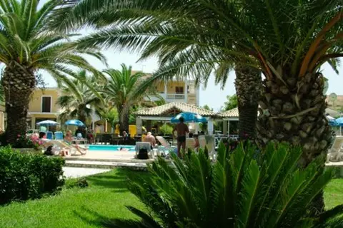 Blue Sea Hotel in Άγιος Γεώργιος — foto 18