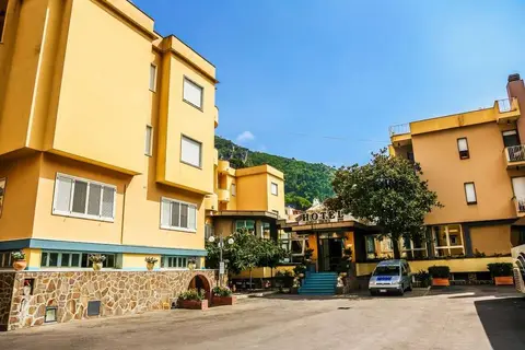 Hotel San Pietro Maiori in Maiori — foto 10
