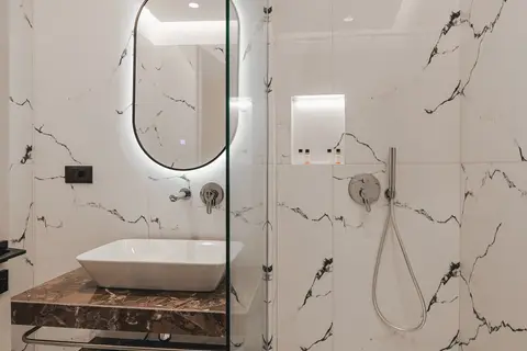 Hotel Oasis in Sarandë — foto 27