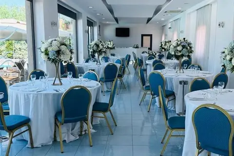 Première in Giugliano In Campania — foto 17