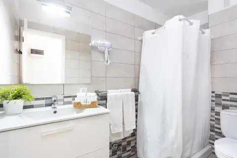 Comodoro in Arona — foto 11