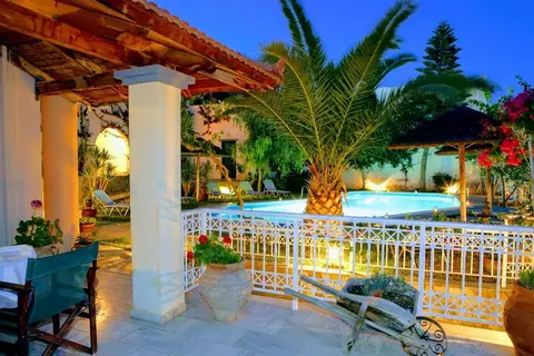 Aquarius Exclusive Hotel in Δημοτική Ενότητα Γαζίου — foto 3