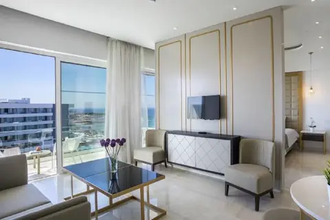 Constantinos The Great Beach Hotel in Παραλίμνι — foto 24