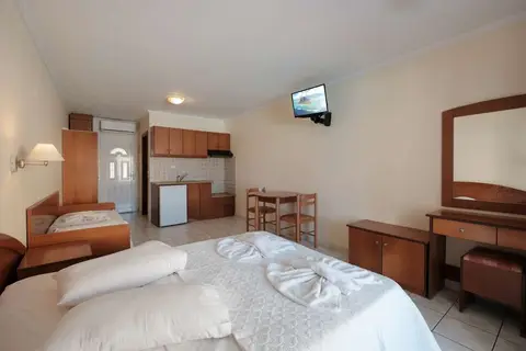 Paradise Hotel Sidari in Σιδάρι — foto 16