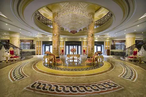 Royal Rose Abu Dhabi, a Curio Collection by Hilton Affiliated Hotel in الدَّانَةْ — foto 8