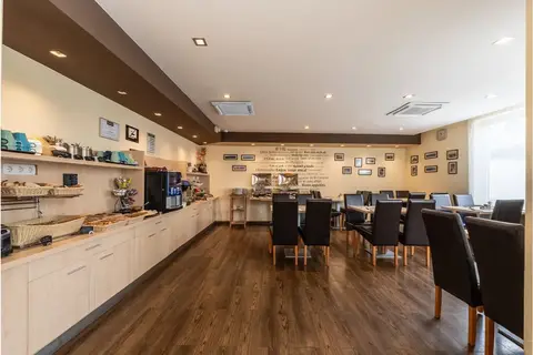 Promenade City Hotel in Boedapest — foto 16