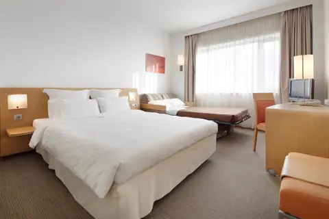 Hotel Puerta De Bilbao in Barakaldo — foto 6