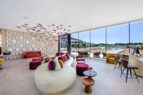 SO/ Sotogrande Spa & Golf Resort Hotel in El Secadero — foto 20