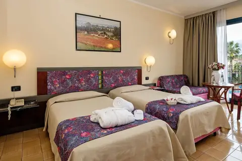 Caesar Palace Hotel in Giardini-Naxos, foto 14