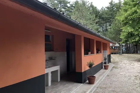 Camping Luna Del Monte in Monte Santa Maria Tiberina — foto 9