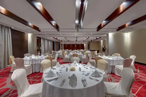 Media Rotana in Dubai — foto 22