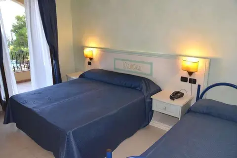 Hotel Kalos in Giardini-Naxos — foto 14