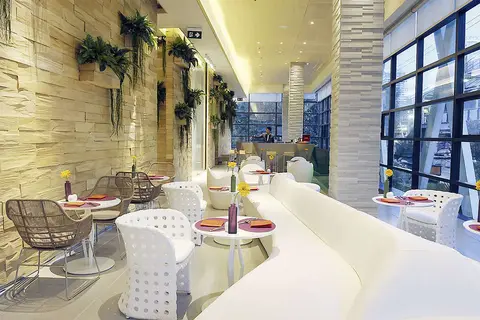 Mode Sathorn in Bangkok, foto 14