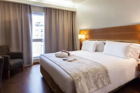 Mercure Lisboa Hotel in Almada — foto 7