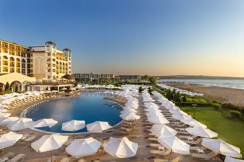 Alua Helios Bay in Обзор — foto 14