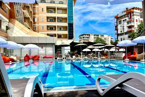 AMH Hotel in Durres — foto 3